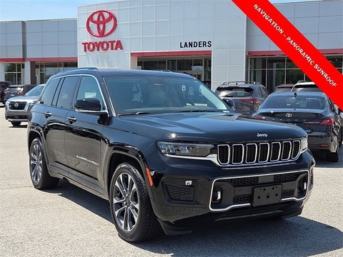 2023 Jeep Grand Cherokee.