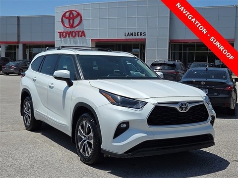 2022 Toyota Highlander.