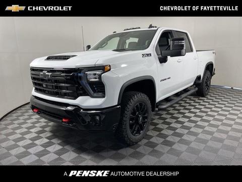 2025 Chevrolet Silverado 3500.