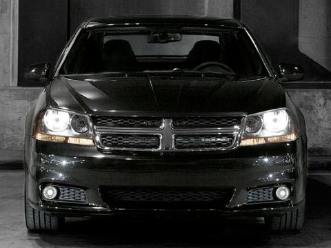 2012 Dodge Avenger.