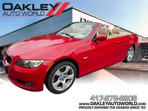 2010 BMW 3 Series.