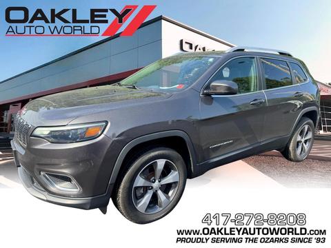 2019 Jeep Cherokee.