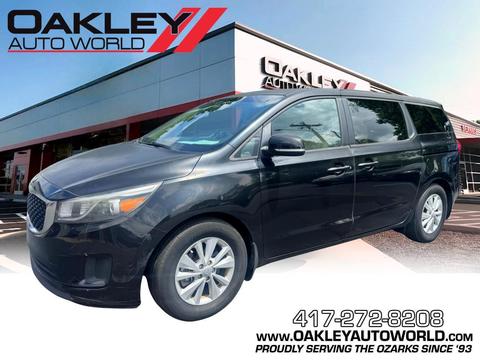 2018 Kia Sedona.