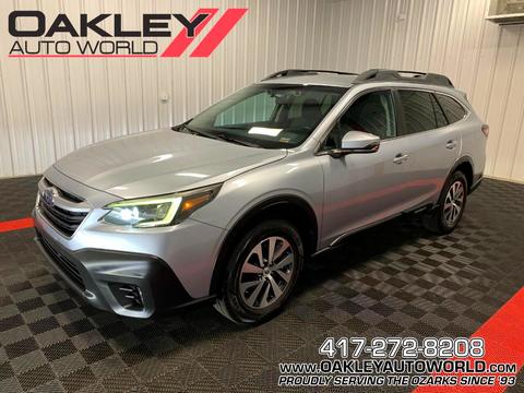 2020 Subaru Outback.