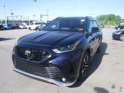 2021 Toyota Highlander.