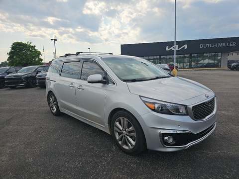 2016 Kia Sedona.