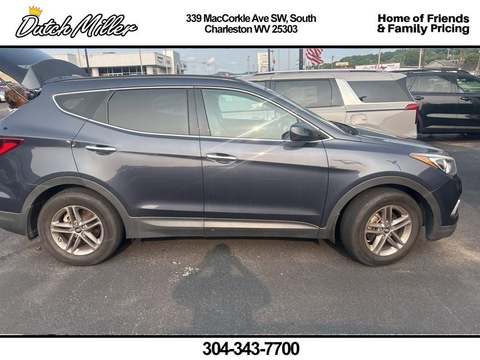 2017 Hyundai Santa Fe.