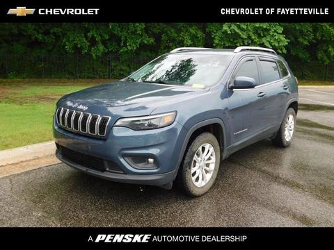2019 Jeep Cherokee.