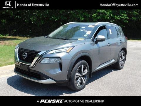 2022 Nissan Rogue.
