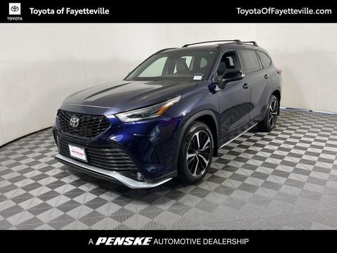 2022 Toyota Highlander.