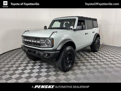 2022 Ford Bronco.