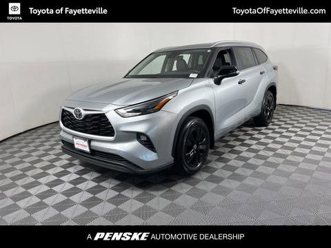 2024 Toyota Highlander.