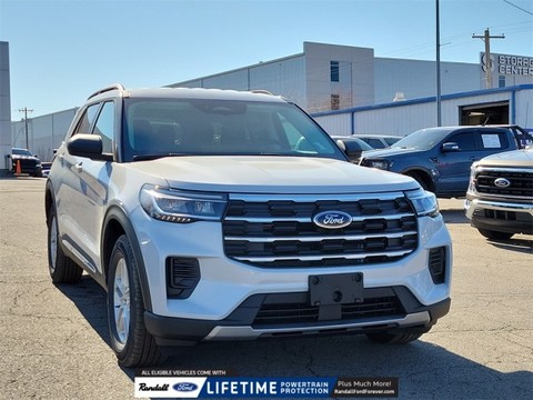 2025 Ford Explorer.