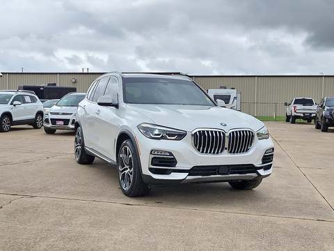 2020 BMW X5.