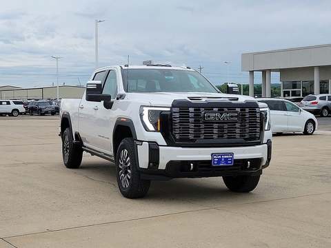 2025 GMC Sierra 2500.
