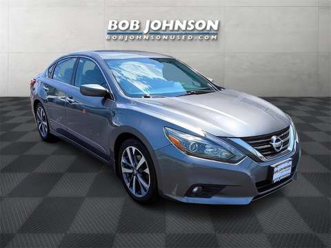 2016 Nissan Altima.