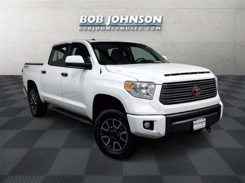 2015 Toyota Tundra.