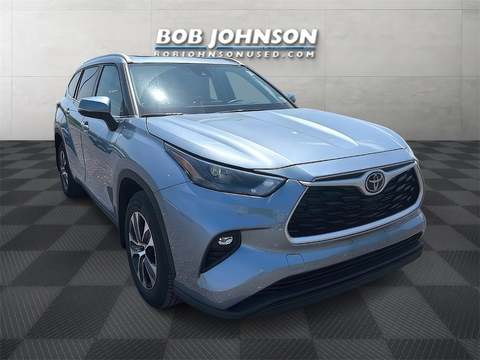 2022 Toyota Highlander.