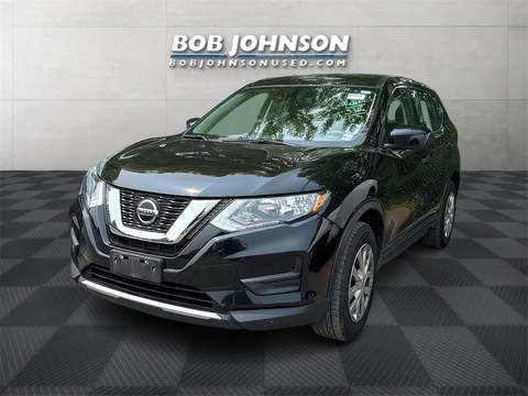 2019 Nissan Rogue.