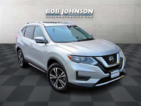 2019 Nissan Rogue.