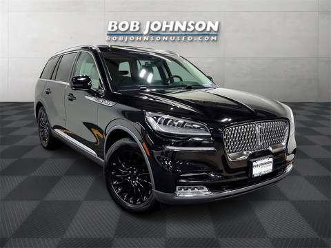 2020 Lincoln Aviator.