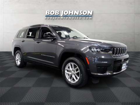 2023 Jeep Grand Cherokee.