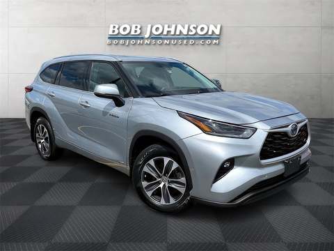 2021 Toyota Highlander.