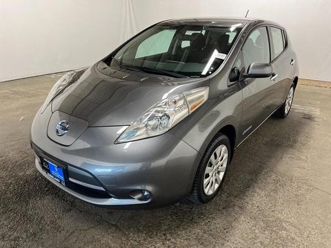 2016 Nissan Leaf.
