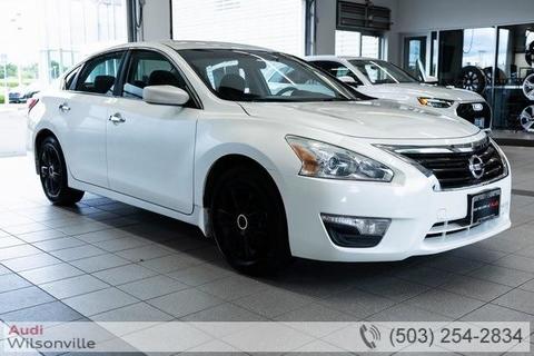 2015 Nissan Altima.