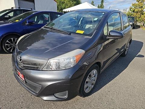 2013 Toyota Yaris Hbks.