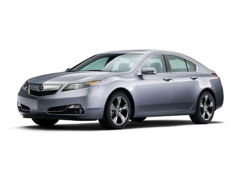 2013 Acura TL.