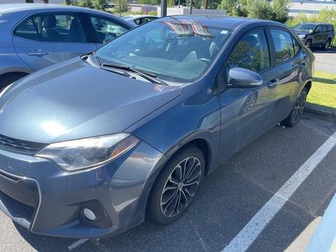 2016 Toyota Corolla.