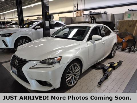 2014 Lexus IS.
