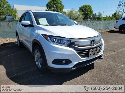 2019 Honda HR-V.