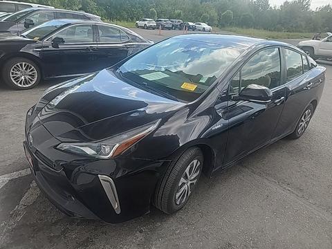 2019 Toyota Prius.