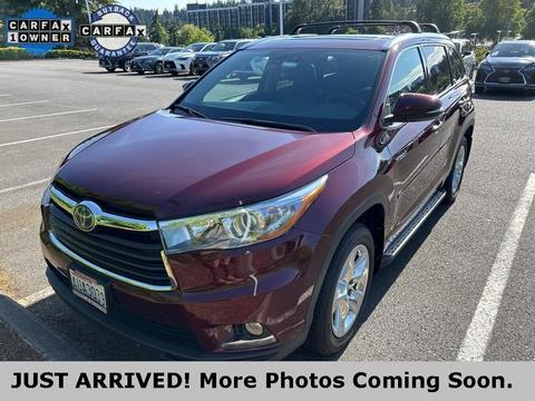 2015 Toyota Highlander.