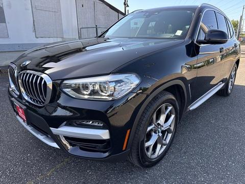 2021 BMW X3.