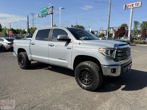 2019 Toyota Tundra.