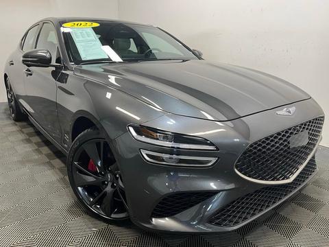 2022 Genesis G70.