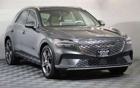2024 Genesis GV70.