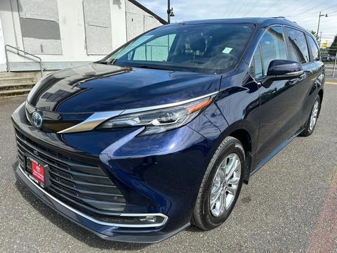 2024 Toyota Sienna.