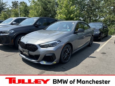 2022 BMW M2.