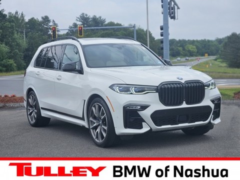 2021 BMW X7.