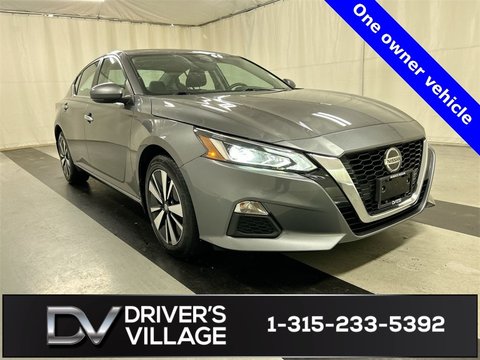 2022 Nissan Altima.