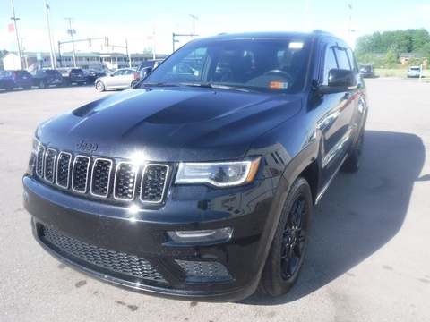 2021 Jeep Grand Cherokee.