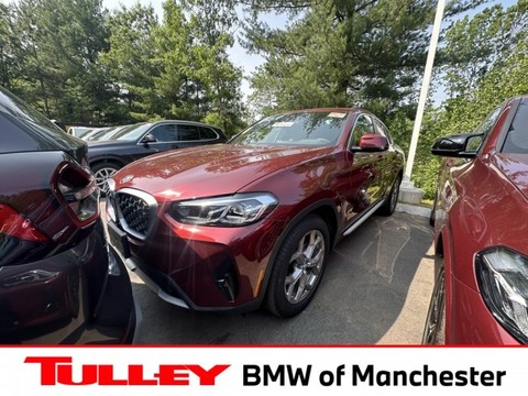 2023 BMW X4.