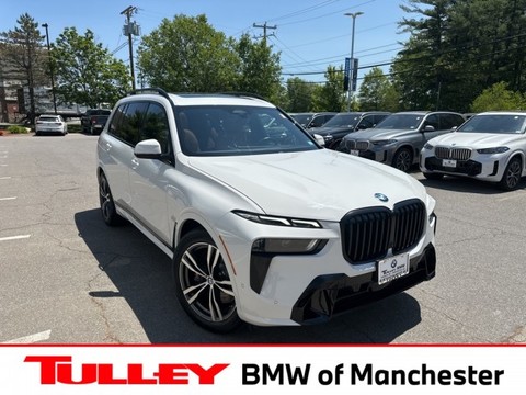 2023 BMW X7.