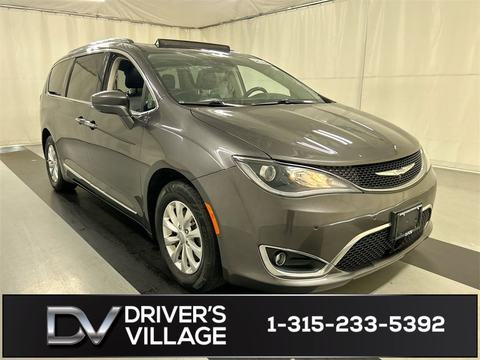 2018 Chrysler Pacifica.