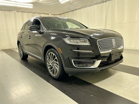 2019 Lincoln Nautilus.