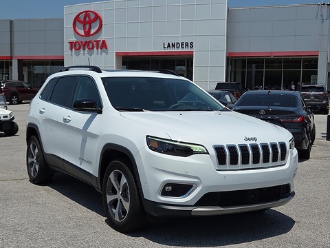 2022 Jeep Cherokee.